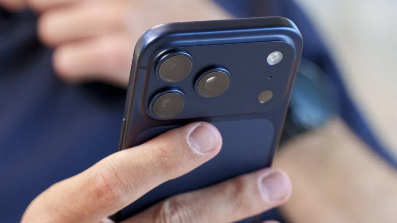 Apple podría lanzar modelos iPhone 18 Pro solo eSIM en Europa