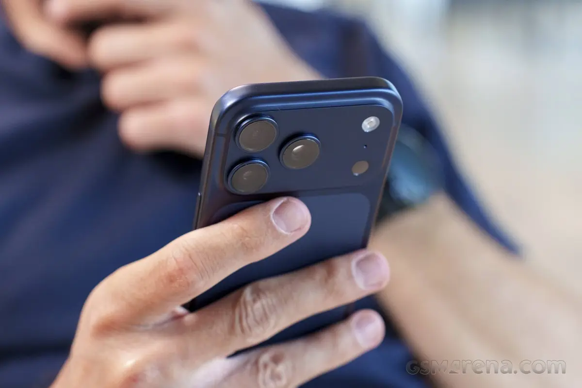 Apple podría lanzar modelos iPhone 18 Pro solo eSIM en Europa