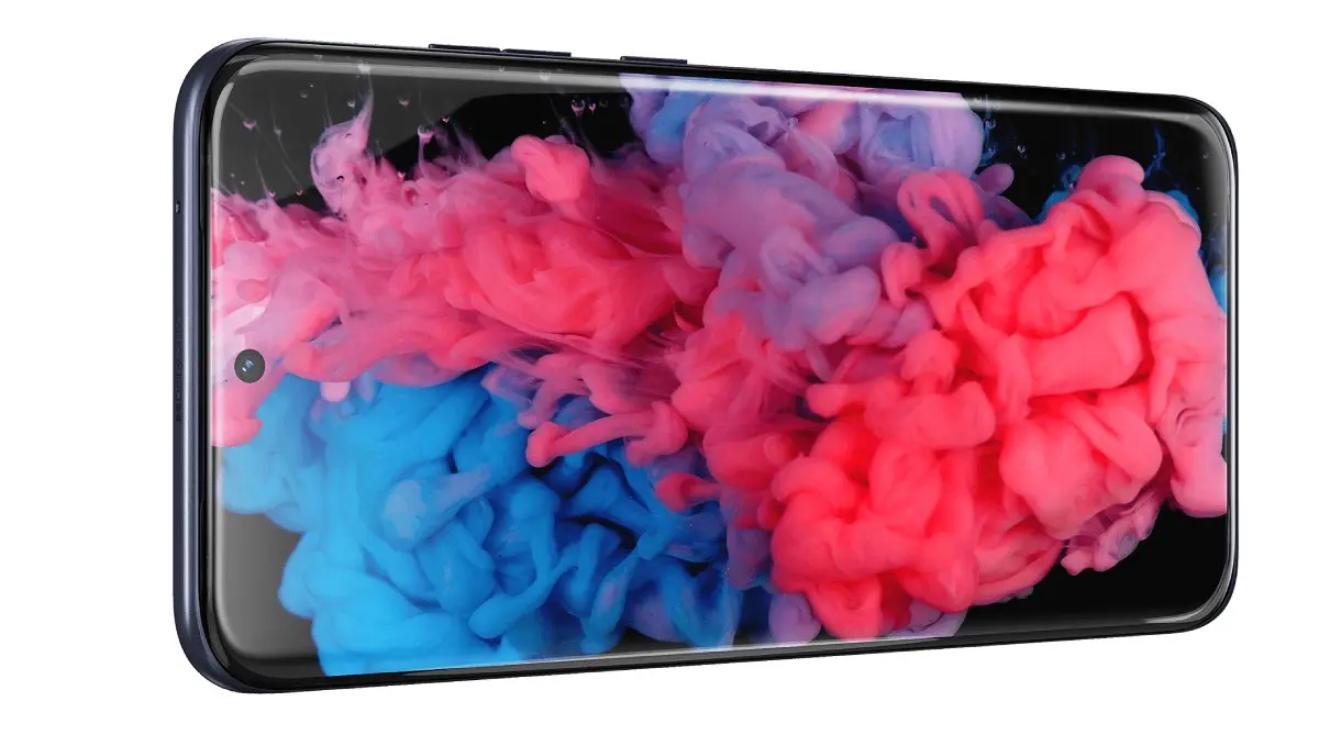 El Edge 70 Fusion tiene una pantalla OLED de 6.78 pulgadas