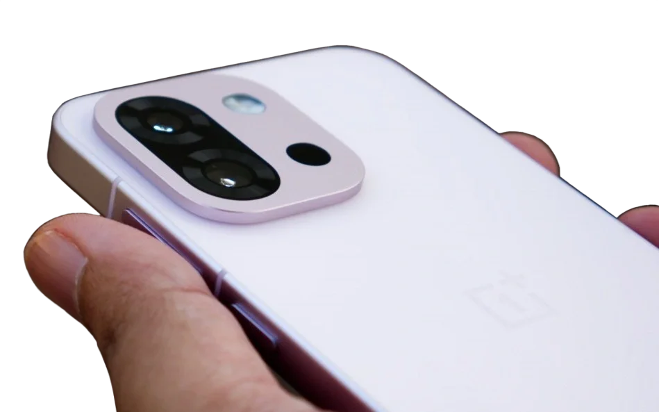 OnePlus 15T: Filtraciones revelan batería de 7,000 mAh y más detalles